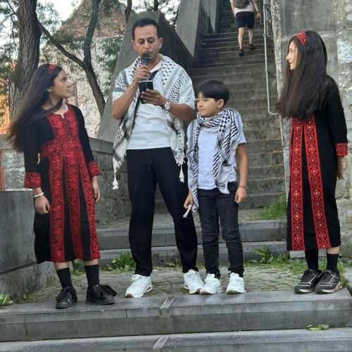 2025-08-18, Parlement de Wallonie à Namur : Stop génocide à Gaza : Photo Gaza-Palestine.org
